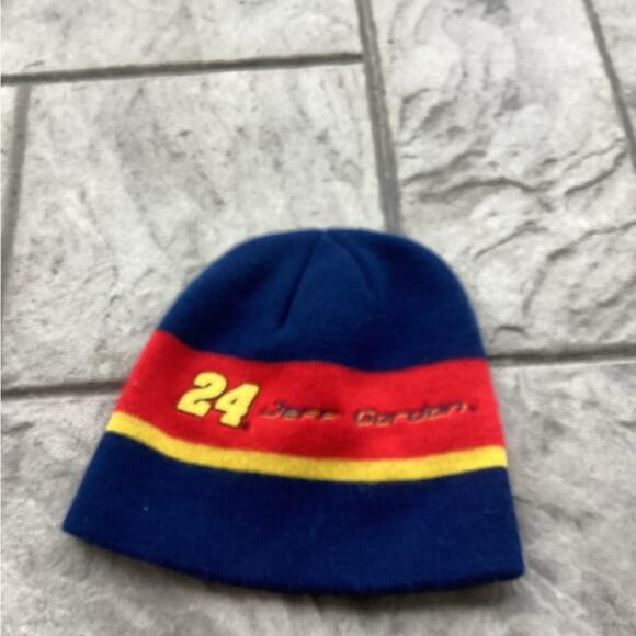 Chase Authentics NASCAR Jeff Gordon Dupont #24 Beanie Hat - Picture 2 of 4